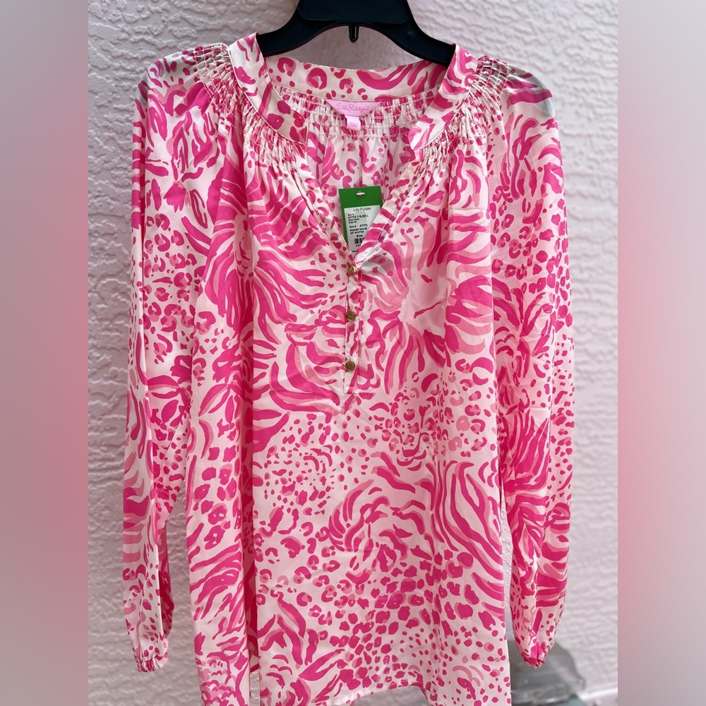 Lilly Pulitzer Elsa top new with tag size Large ‘Resort white Got spotted.’
